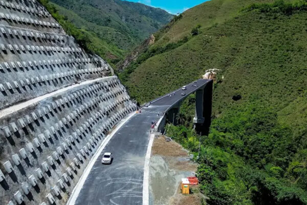 518 proyectos nuevos en Antioquia, Túnel del Toyo y Metro de la 80: el boom que está transformando la construcción en Colombia