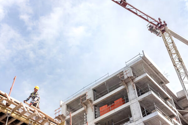 POT y uso del suelo: lo que debes consultar antes de comprar un lote o iniciar cualquier proyecto