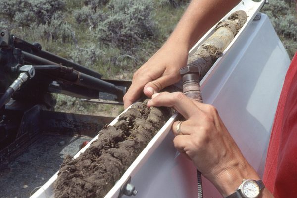 Cuánto tarda un estudio de suelos: campo, laboratorio e informe